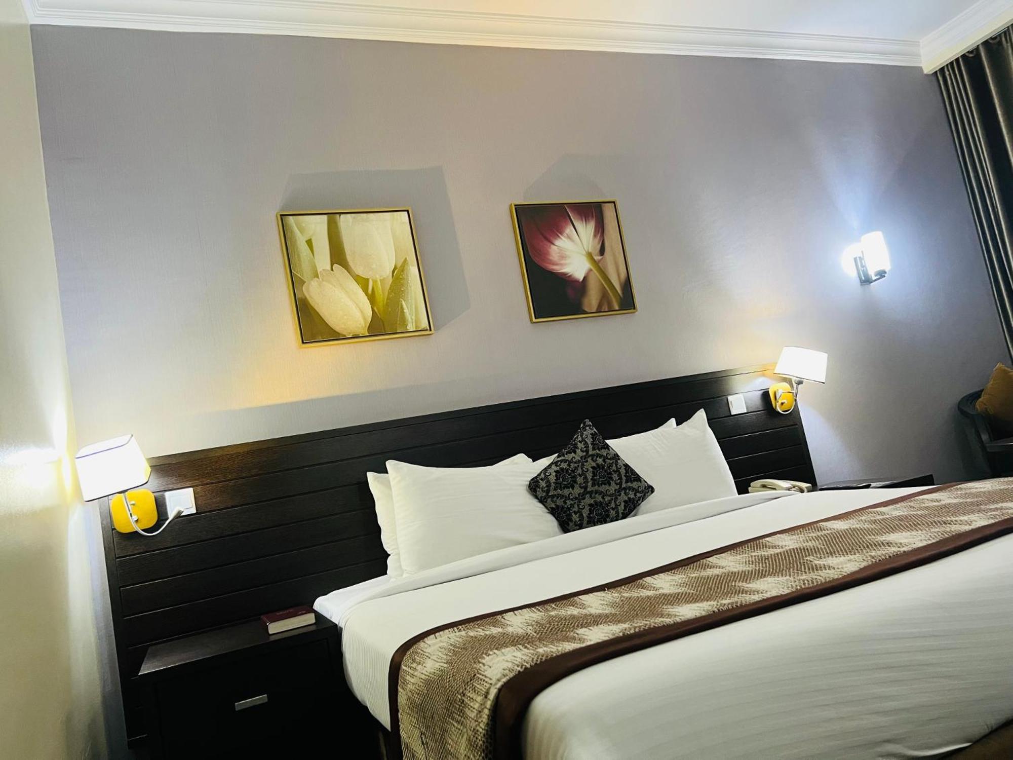 Golden Tulip Ibadan Hotell Eksteriør bilde